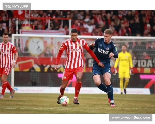 柏林联合战术转型中，定位球威胁显著多克希斩获4球